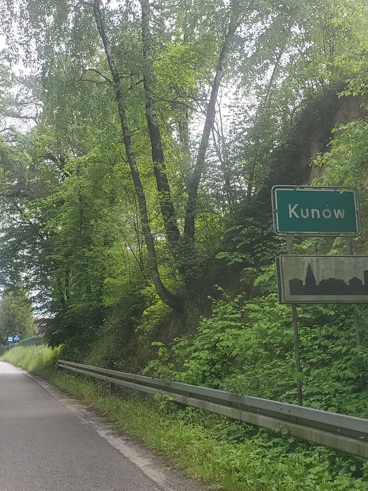 Kunów town sign