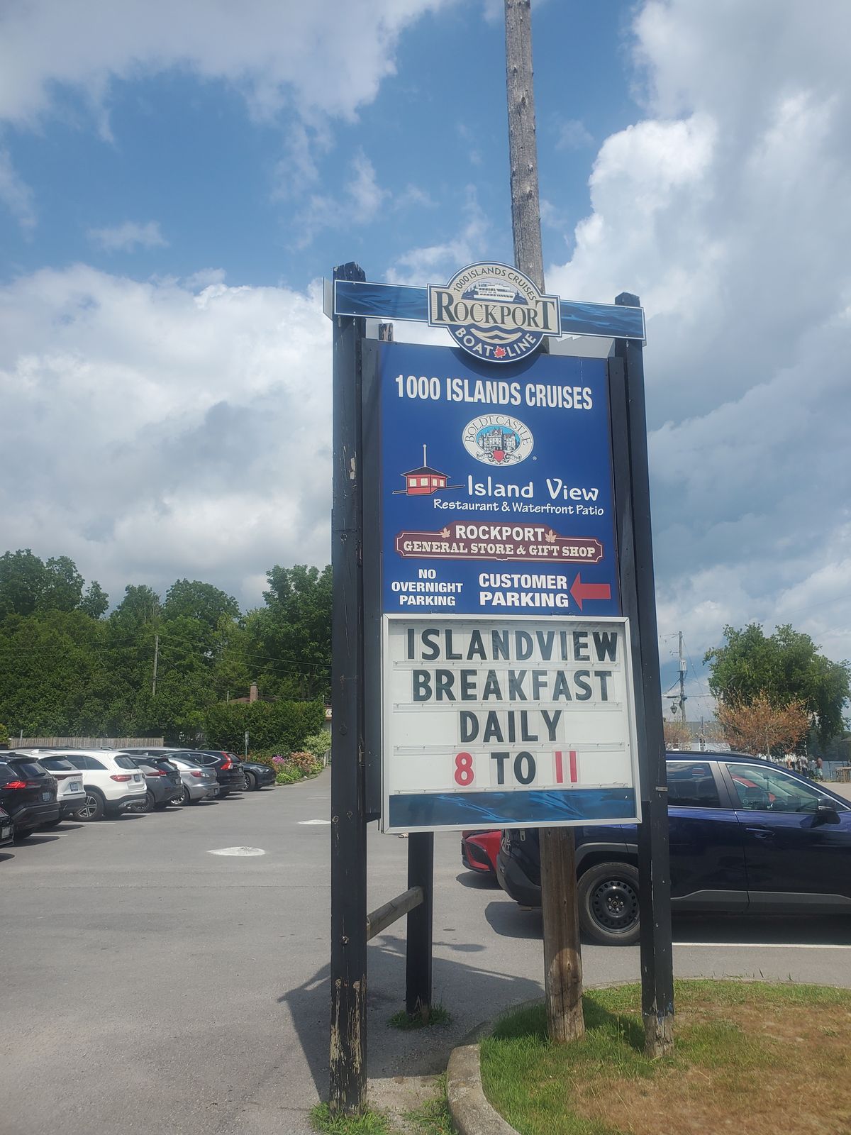 Rockport townpost advertising the 1000 islands cruises